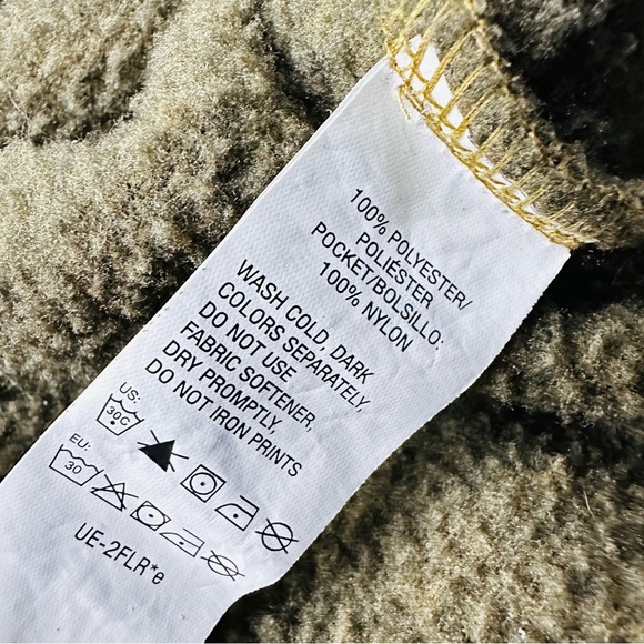 G.H. Bass & Co. Explorer Men’s Sz Large Green 1/4 Zip Mock Neck Pullover Jacket - Picture 6 of 7